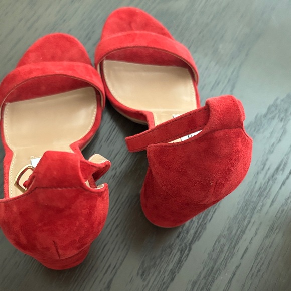 Steve Madden Bold Red Suede Heels - Picture 5 of 5